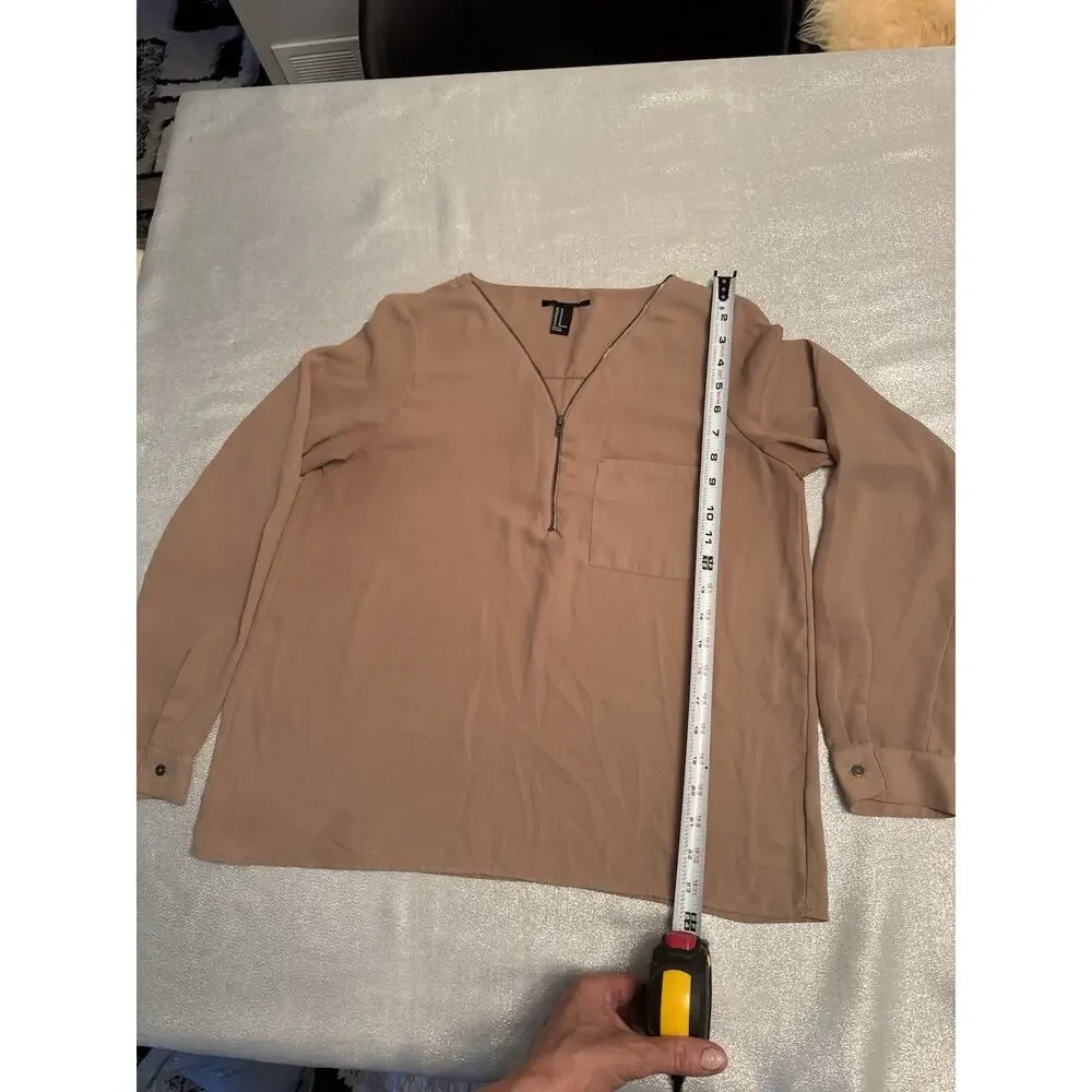 Forever 21 Tan Beige Blouse Work Career Zipper Women's Medium